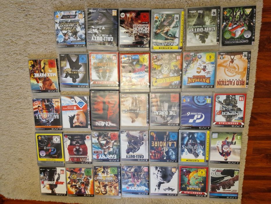 Ps3 slim 3 joystick-uri wireless + 34 jocuri Originale