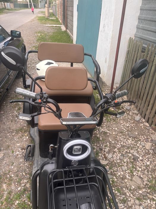 Продам трицикл элетктро