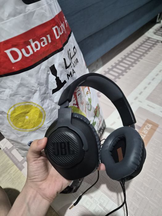 JBL наушники проводные