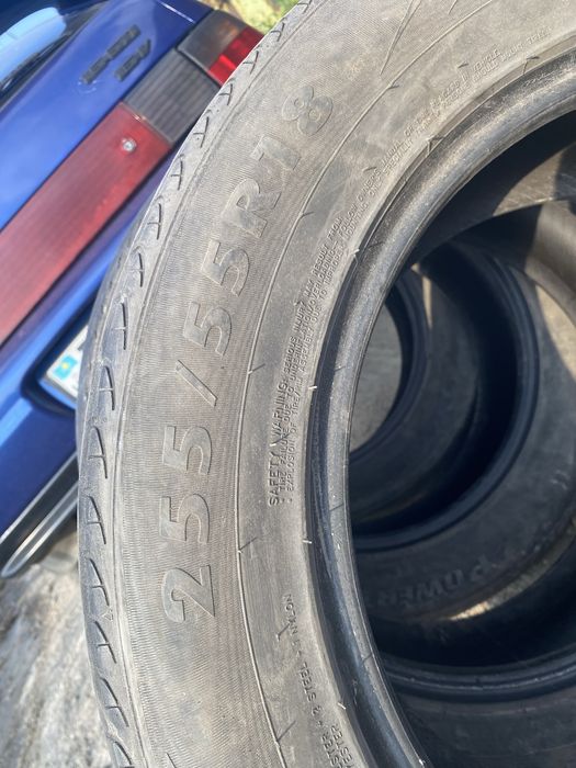 Продам резину 255/55R18