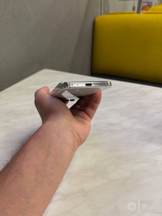Samsung Z Flip 5