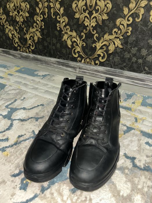 Новая мужская обувь