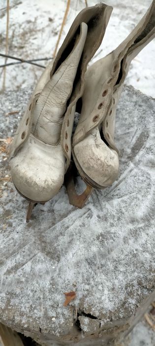 коньки б/у фигурные