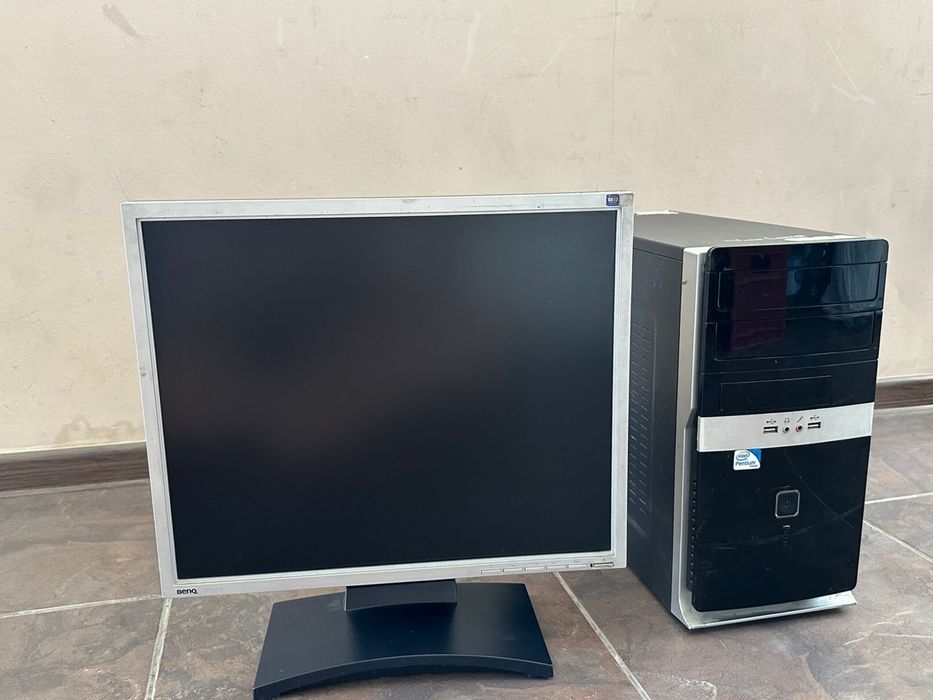 компьютер с блоком