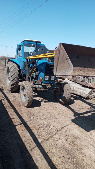 Продаётся КУН с ковшом и вилами.