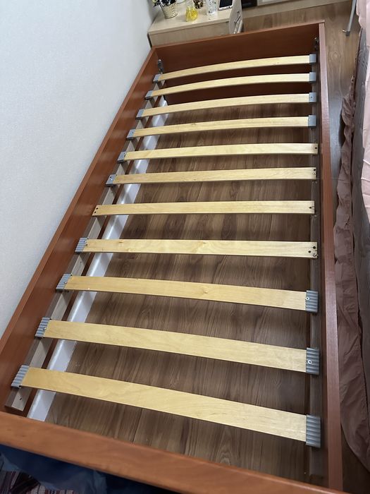 Кровать одноместная