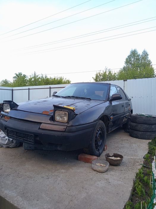 Продам Мазду 323