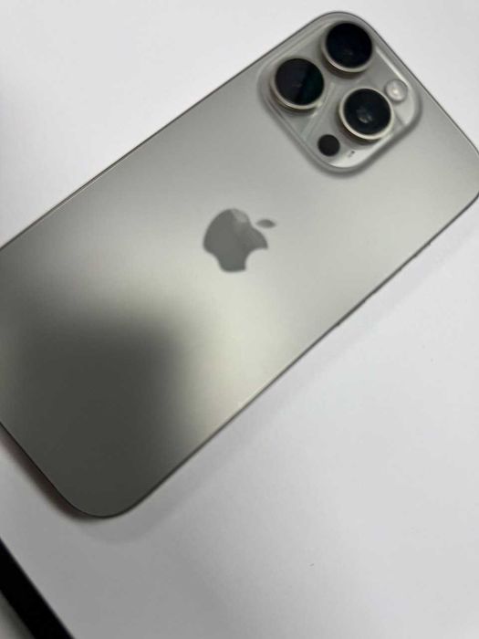 Apple iPhone 16 Pro / 128 GB (Алматы)