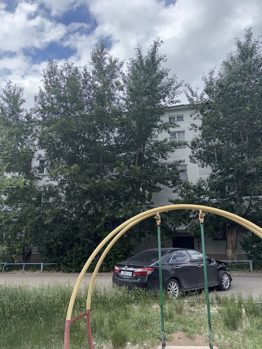 Продам квартиру Абая 8