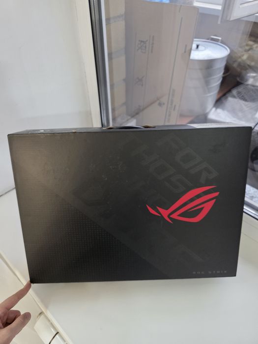 Ноутбук Asus rogstrix g513