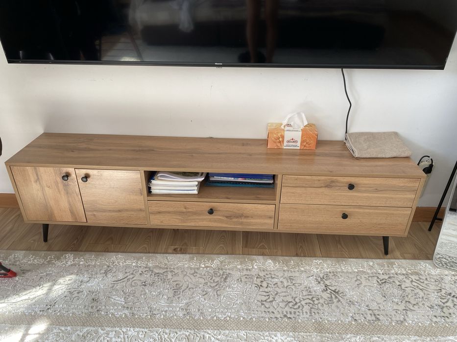 Тумба под телевизор