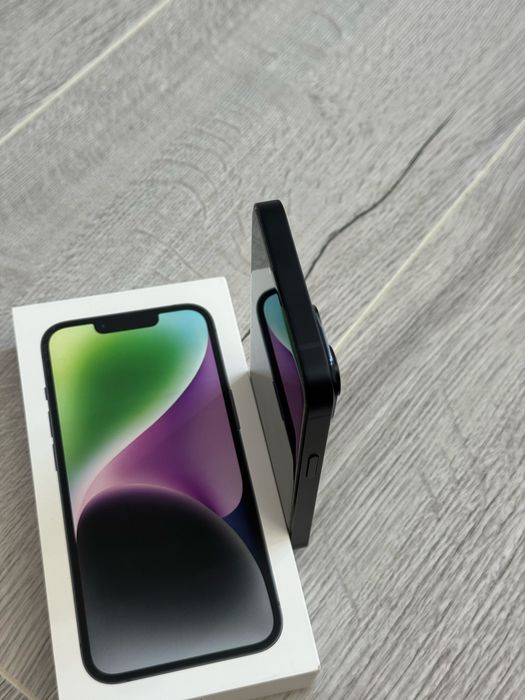 Продам/обмен iPhone 14 128Gb