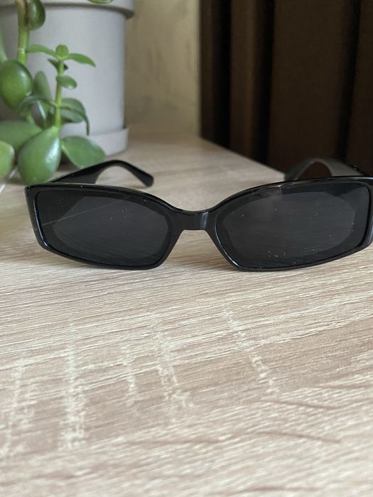 Очки солнцезащитные