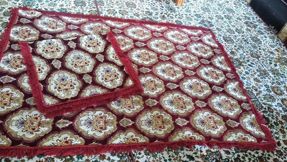 Pakraval yumshoq mebelga