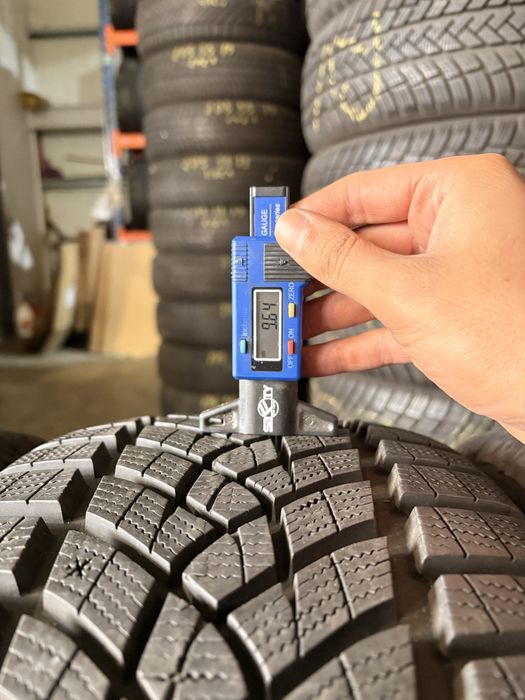 Anvelope iarna 235/45/20 GoodYear UltraGrip Performance 235 45 20 R 20