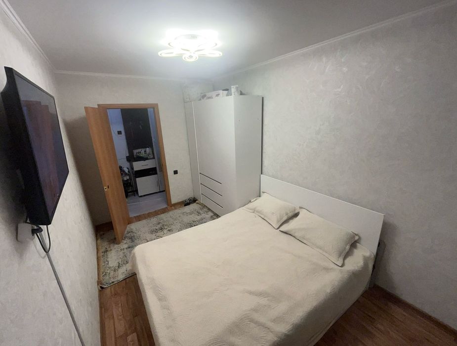 Продам 4-х комнатнаю квартиру
