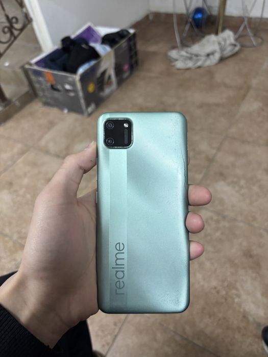 realmi телефон сатылады