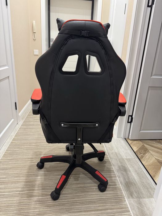 Игровой стул