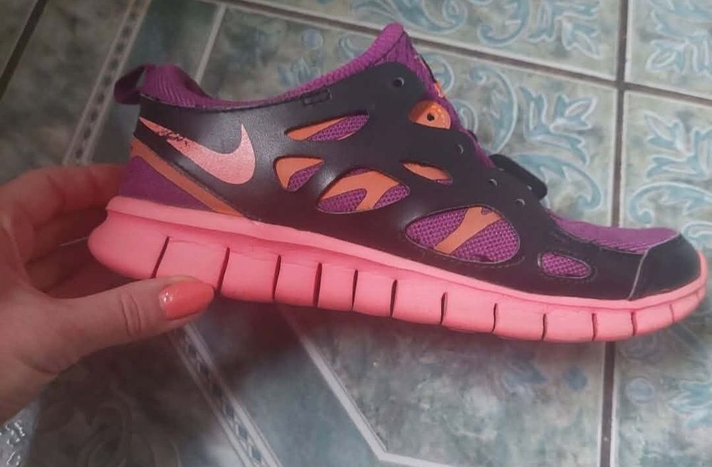 Adidasi Nike,marime 38,5 [24 cm]