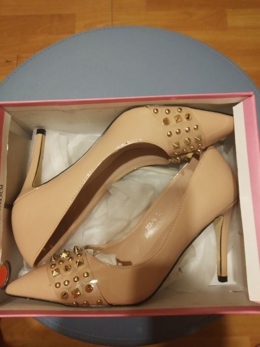 Pantofi dama ocazie.