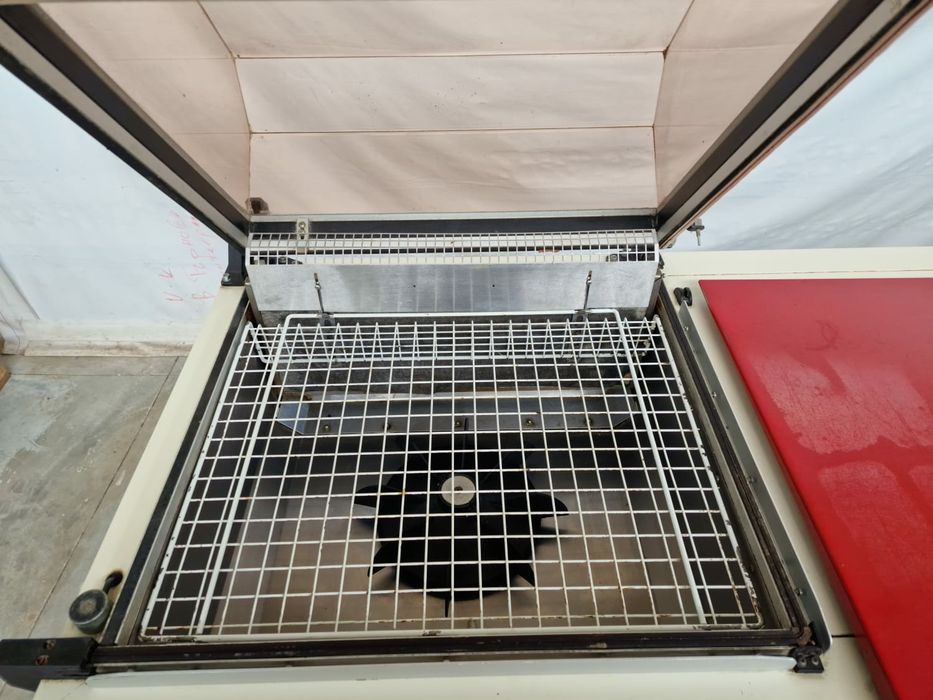 Пакетираща машина с термосвиваемо фолио Minipack-torre