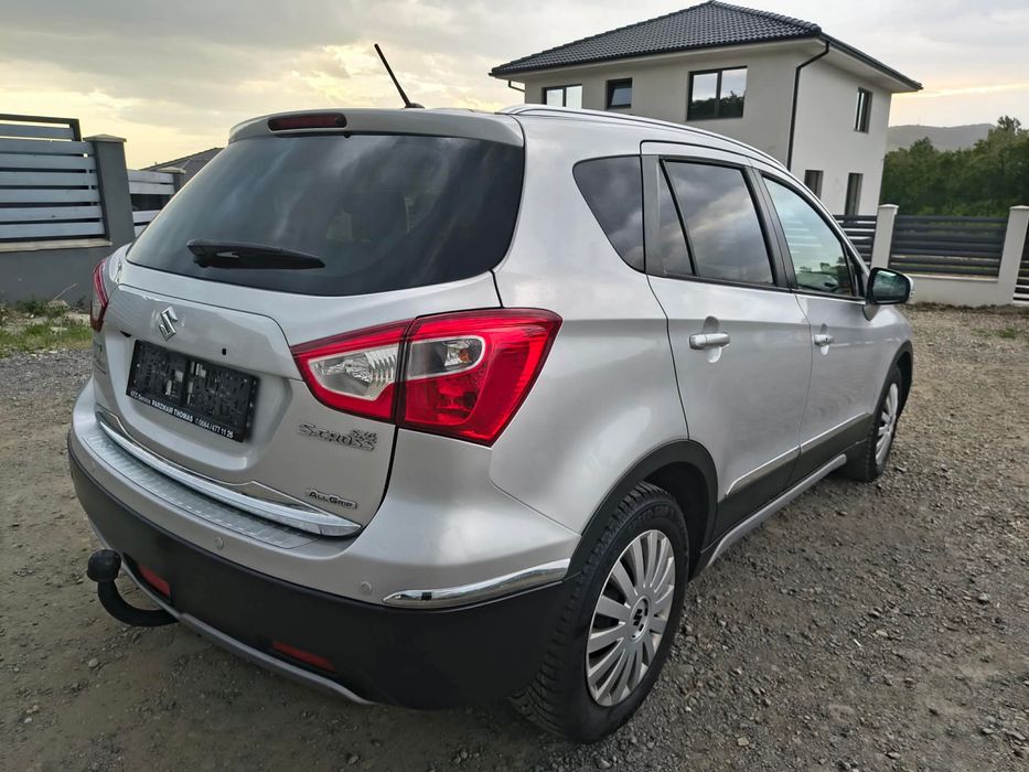 Suzuki S-Cross diesel, 6.199 € — imagine 4