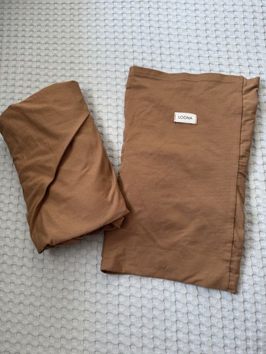 Продам дешево одежду, коврик, слинг