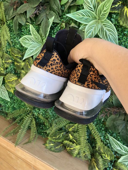 Дамски маратонки Nike air max леопардови оригинални 38,5,Fontanka 39 н
