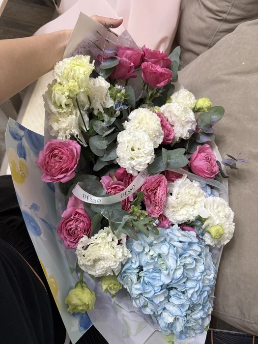 Свежие цветы Desso Flowers