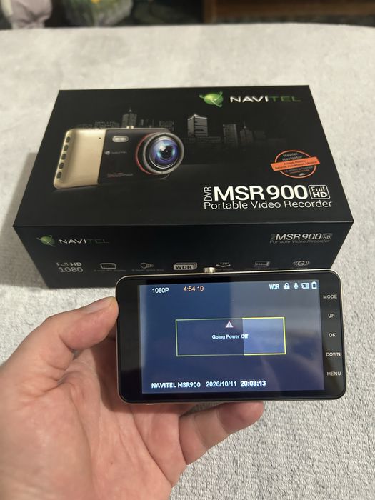 Vand camera auto Navitel MSR 900