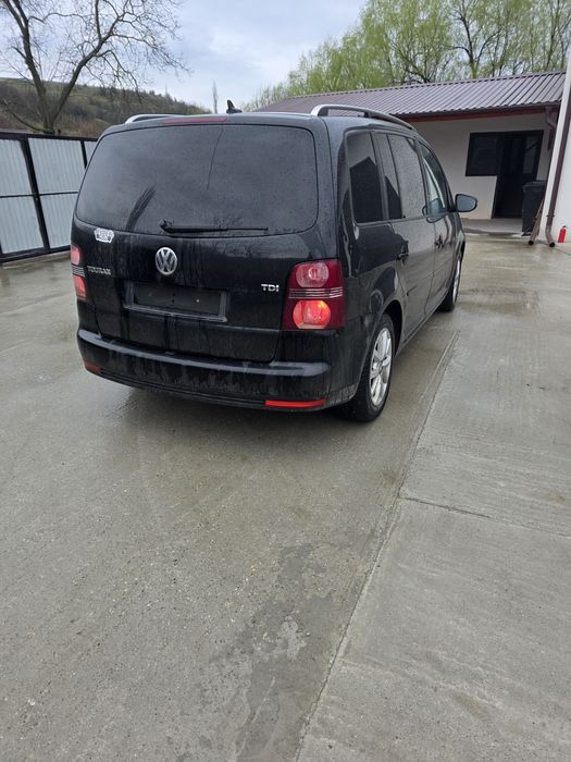 Dezmembrez vw touran facelift 1.9 2.0 1.6