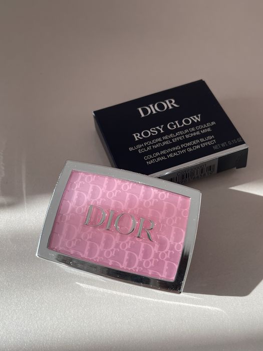 Чисто нов руж - пудра DIOR Rosy Glow