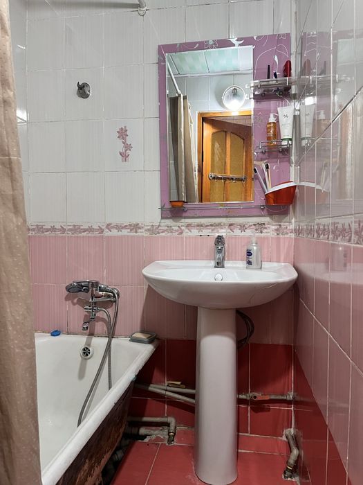 Срочно !4бөлмелі пәтер сатылады