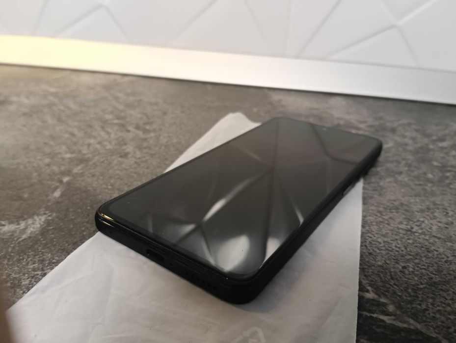 Vand Telefon Xiaomi Redmi Note 12 Pro 256 Gb Rom / 8 GB RAM