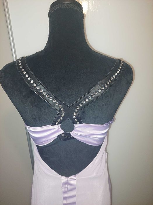 Rochie lunga mov cu strasuri si spate gol