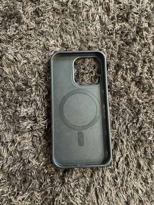 Husa pentru iPhone 11 si iPhone 14 Pro