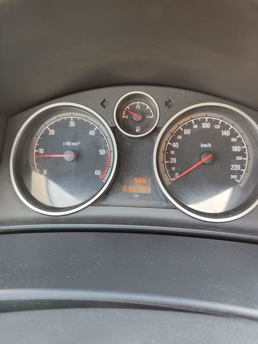 Opel Astra H  1.7 cdti