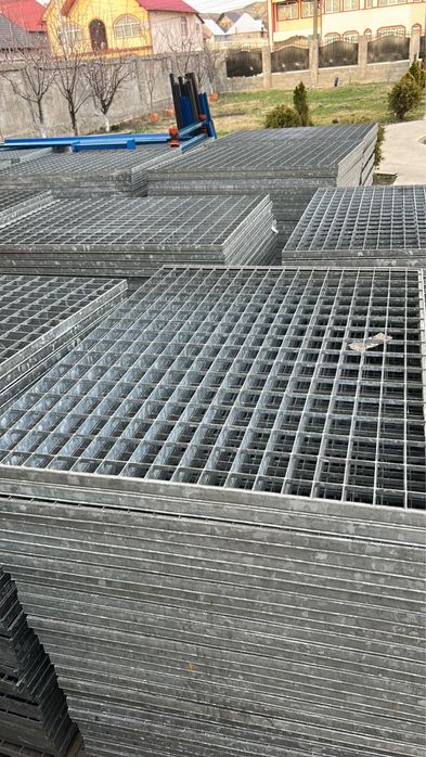 Gratare zincate galvanizate