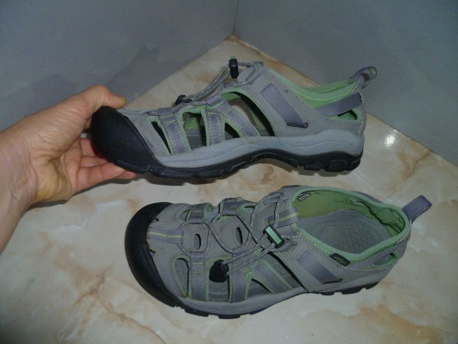 KEEN сандали №40
