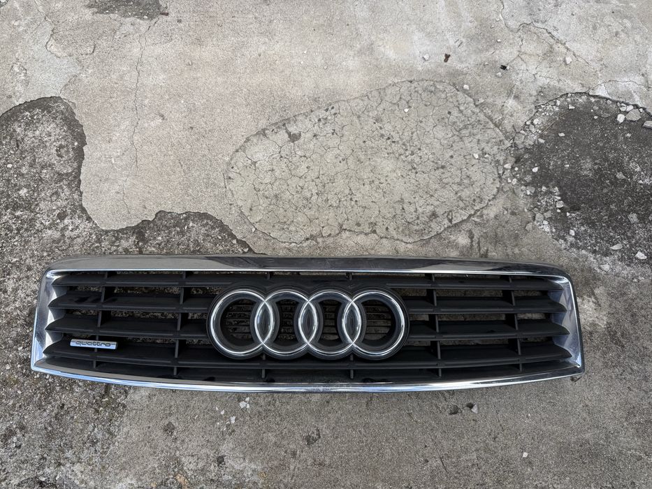 Решетка за Audi A8 D3/Ауди А8 Д3