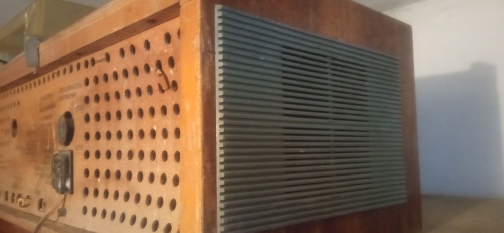 Продается Радиола Иоланта