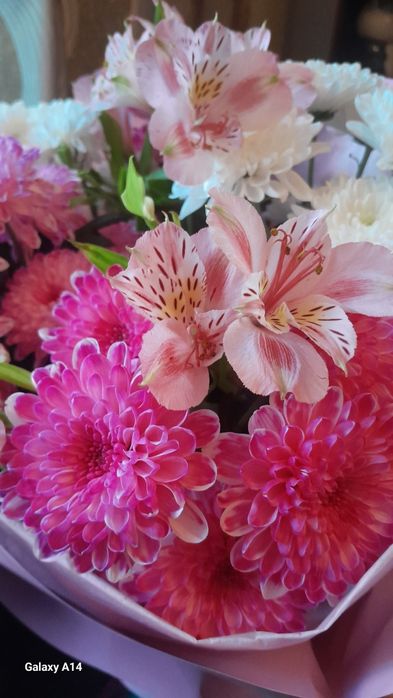 Букет свежих цветок. Отличный подарок