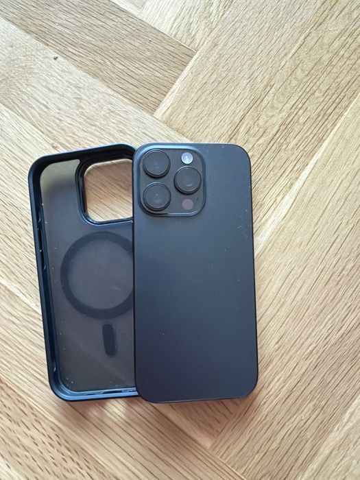 Продавам iPhone 16 pro