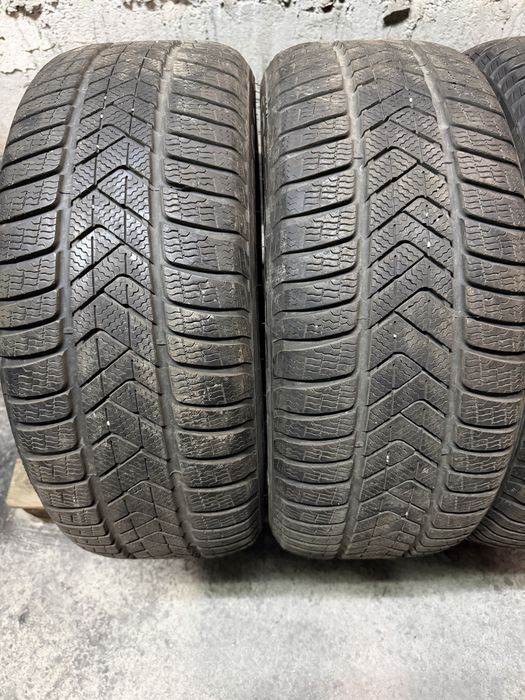 245/45/18 Pirelli 4бр дот22 MO BMW