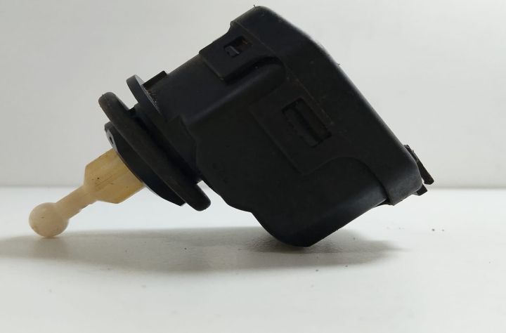 Motoras reglare faruri 1J0941295C Audi A4 B5 seria