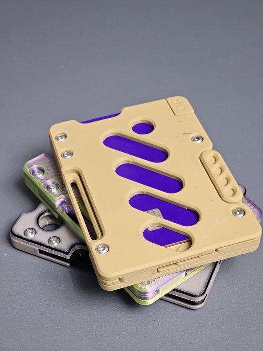 Картхолдер напечатанный по технологии 3д печати