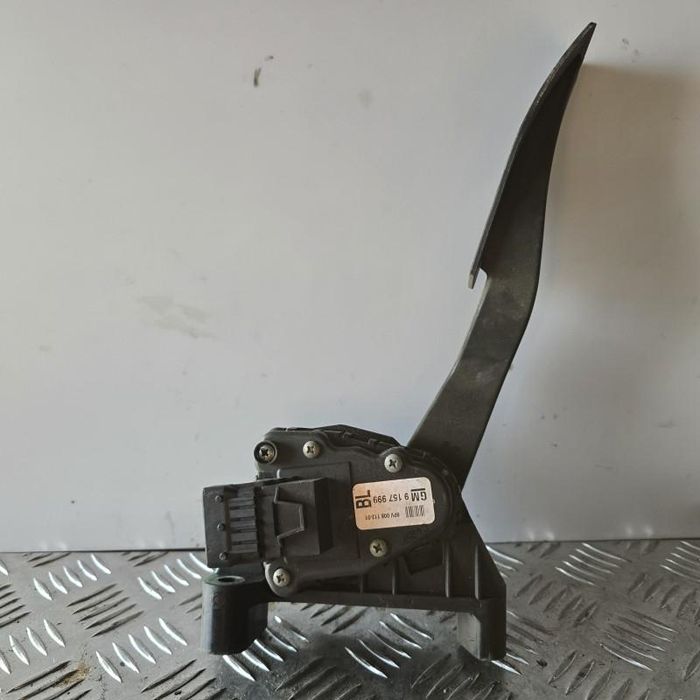 Pedala acceleratie Opel Astra H