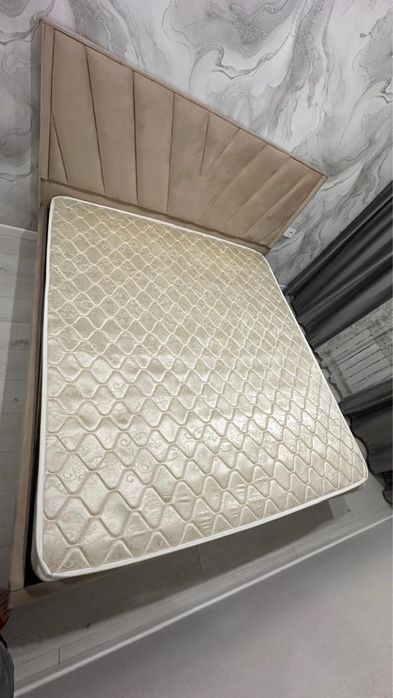 Двух спалная кровать