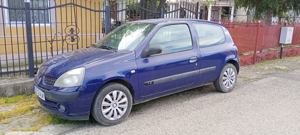 De vânzare  Renault Clio 1.200 benzina 2004