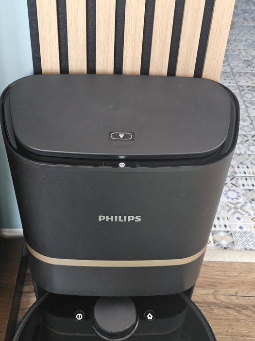 Vand Robot de aspirare Philips Seria 7000 Aqua XU7100/01